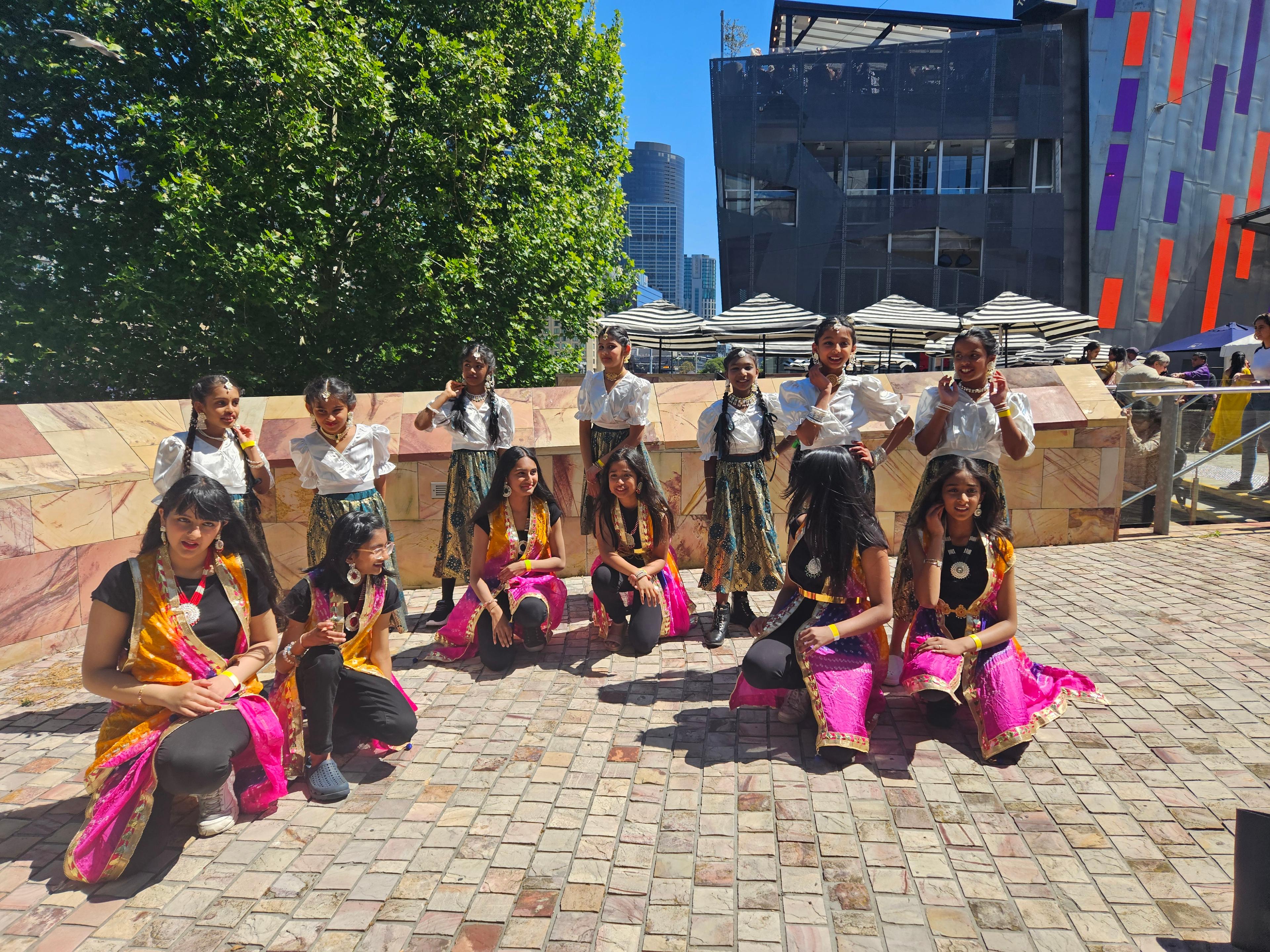 Oznatyam dance group gallery image 3