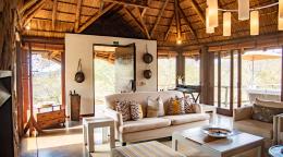 Tshwene Lodge image 2