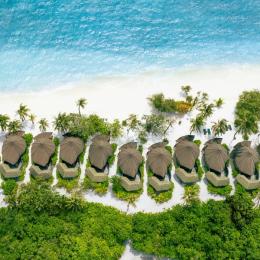 Kuredu Island image 2