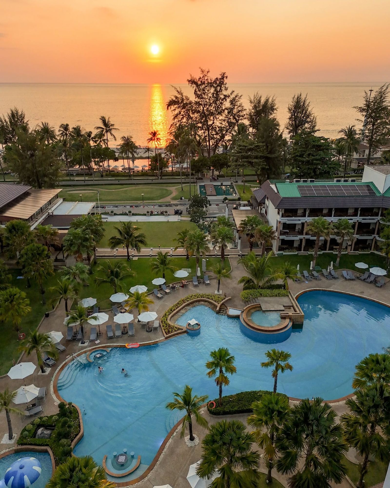Katathani Phuket Beach Resort