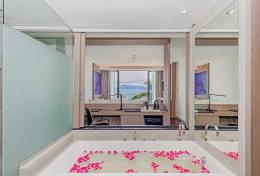 Oceanfront Beach Resort & Spa image 4