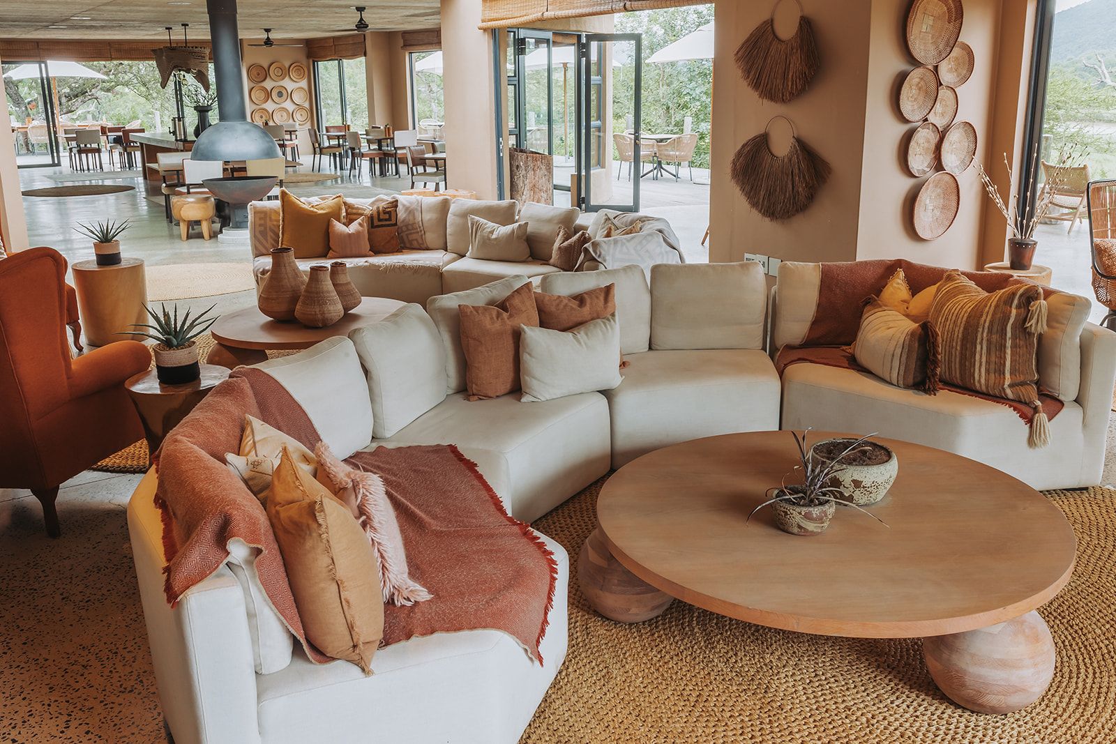 Mthembu and Biyela Lodge mFulaWozi 