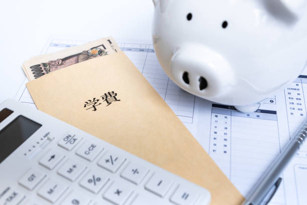 2027 DSE考試費幾多錢？學校考生、自修生/Retake、非永久居民收費