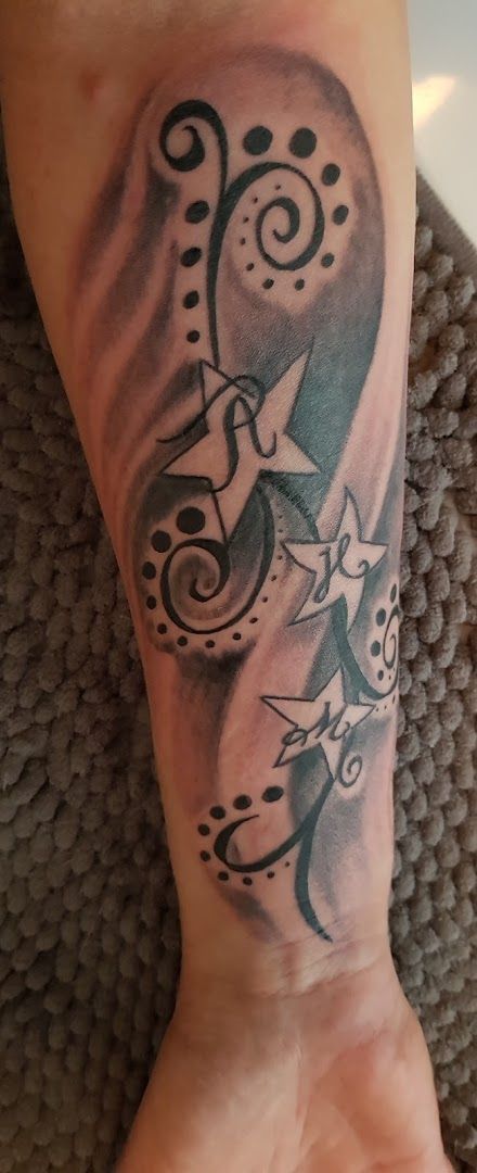 a narben tattoo design on the wrist, unstrut-hainich-kreis, germany