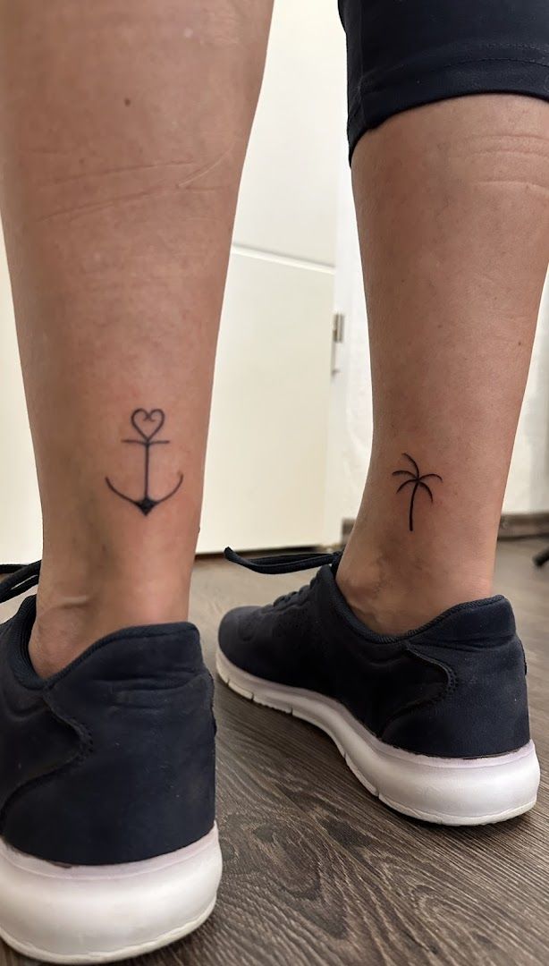 anchor narben tattoo on the ankle, mayen-koblenz, germany