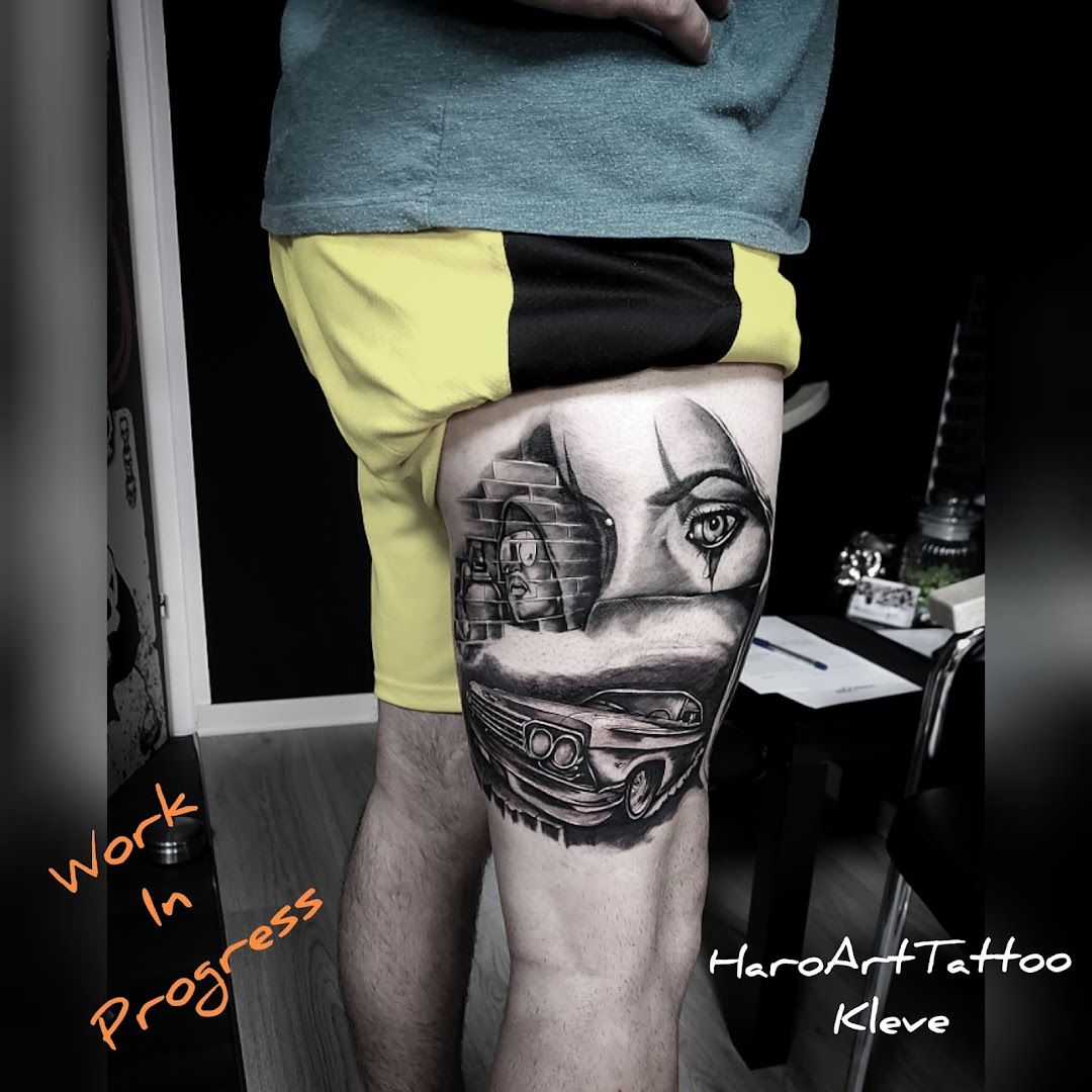 a man with a cover-up tattoo on his leg, kleve, germany