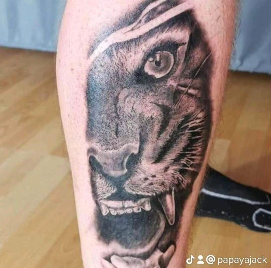 a black and white cover-up tattoo of a cat, neustadt an der waldnaab, germany