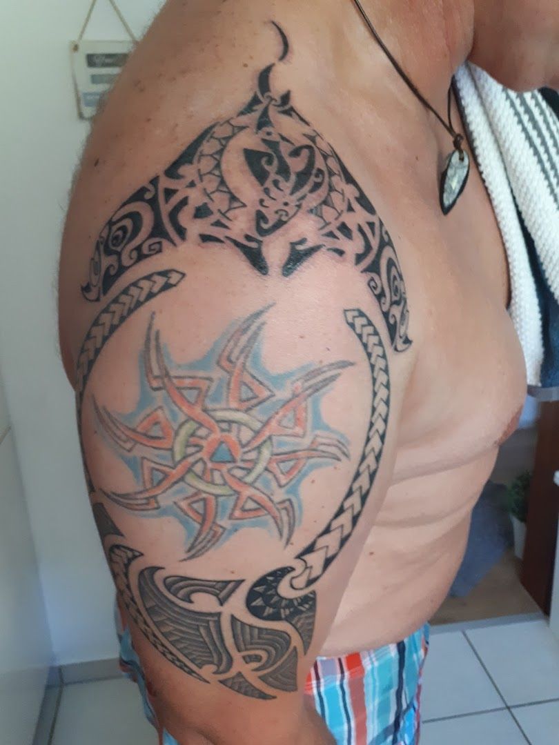 a man with a narben tattoo on his arm, rheinisch-bergischer kreis, germany