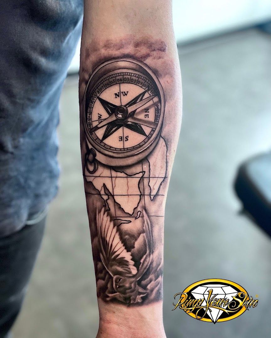 compass cover-up tattoo by tattooist, augsburg, germany