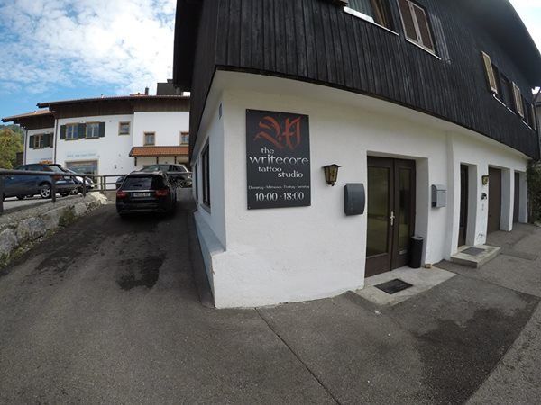 the building where the guesthouse is located