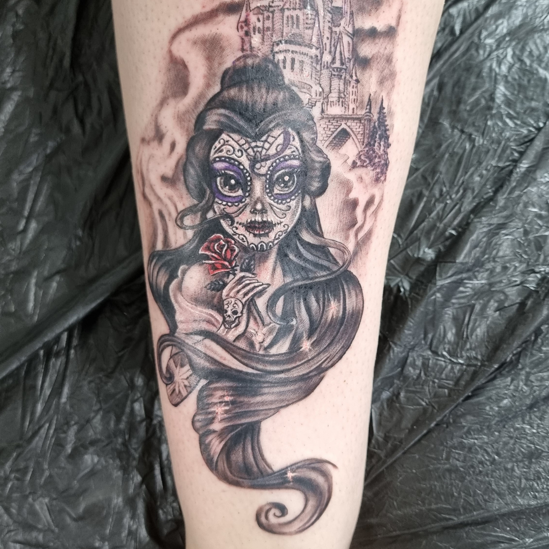 a japanische tattoos in leipzig of a woman with a skull on her leg, berlin, germany