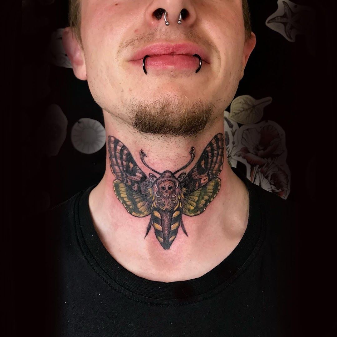 a man with a narben tattoo on his neck, schleswig-flensburg, germany