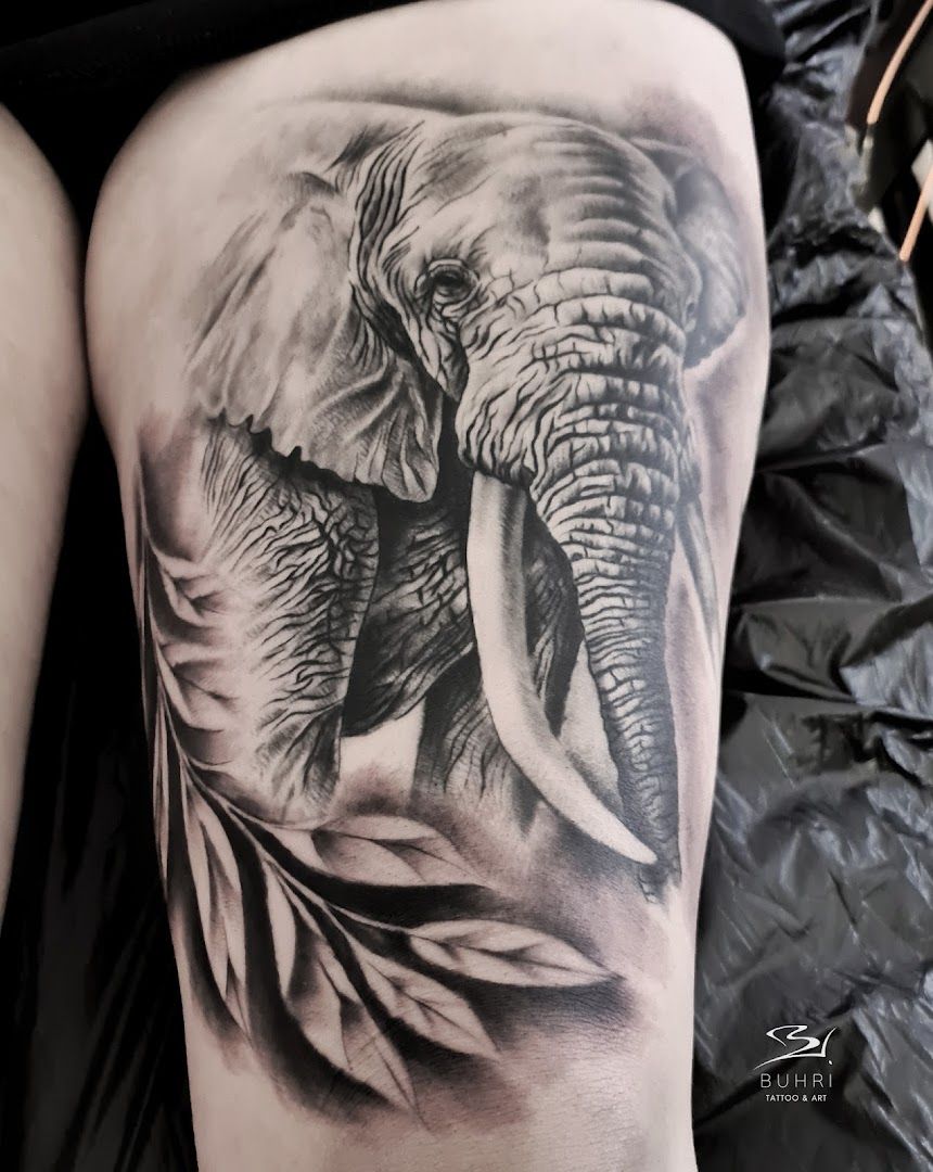 an elephant narben tattoo on the thigh, dahme-spreewald, germany