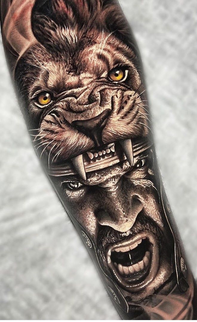 a cover-up tattoo of a cat with a big grin of teeth, dachau, germany