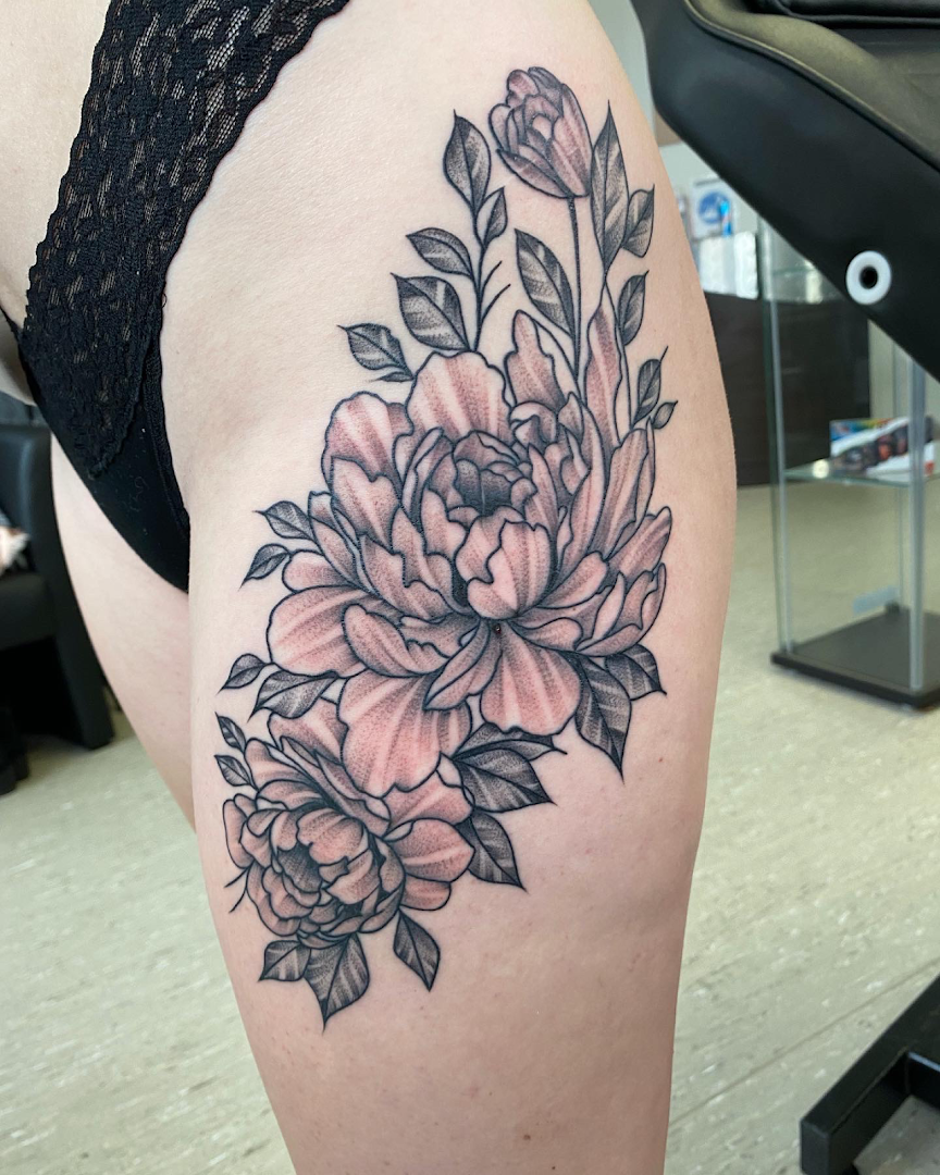 a black and white cover-up tattoo of a flower, sächsische schweiz-osterzgebirge, germany