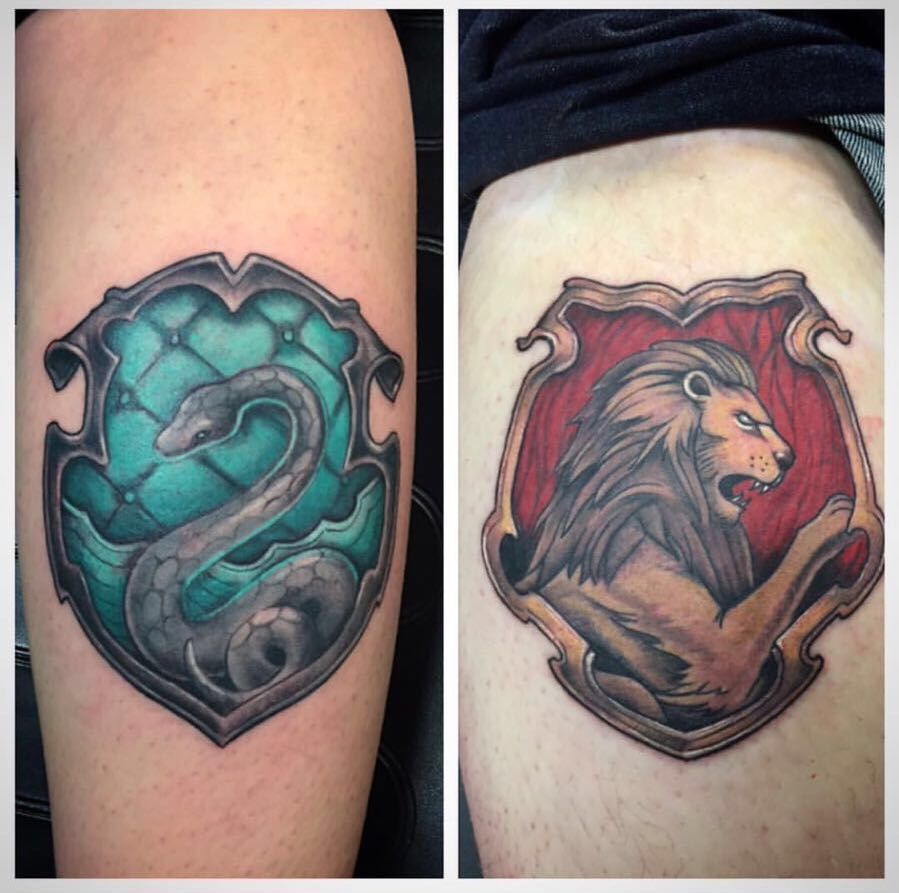 two narben tattoos with the same colors, nürnberg, germany