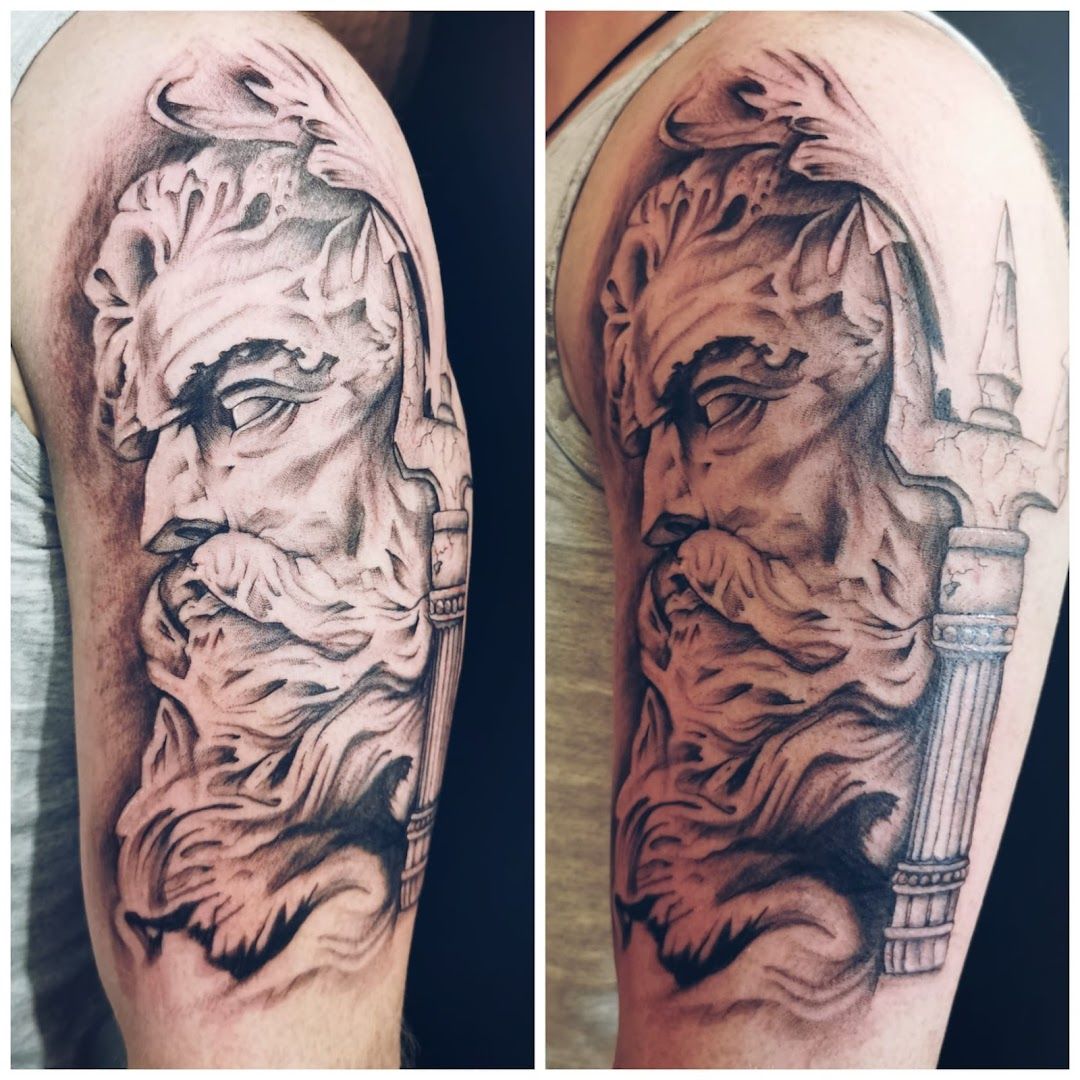 a cover-up tattoo of a lion and a lion head, frankfurt, germany