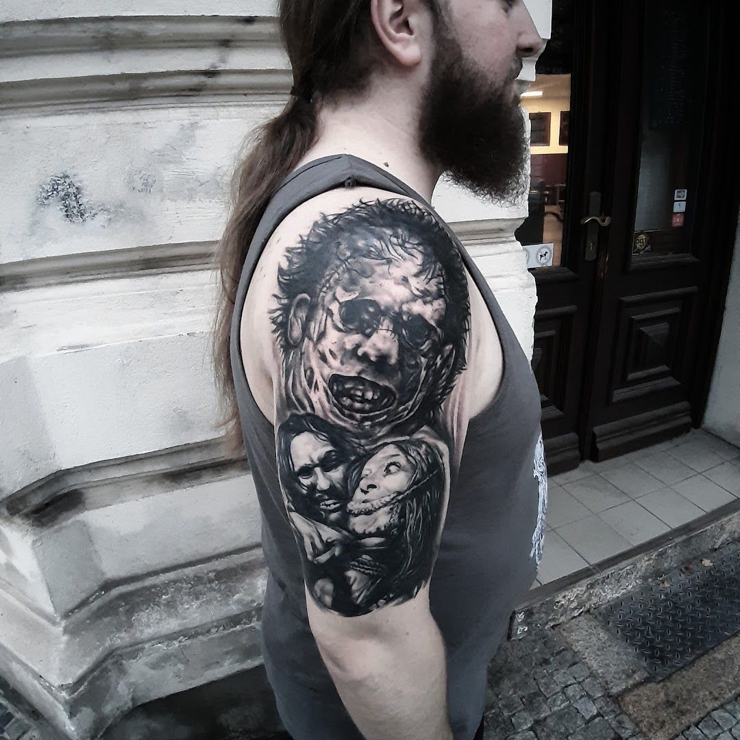 a man with a cover-up tattoo on his arm, görlitz, germany