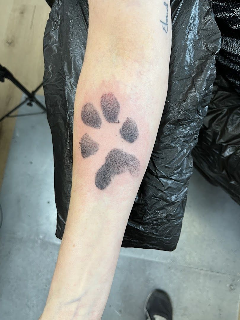 a person with a narben tattoo on their arm, rems-murr, germany