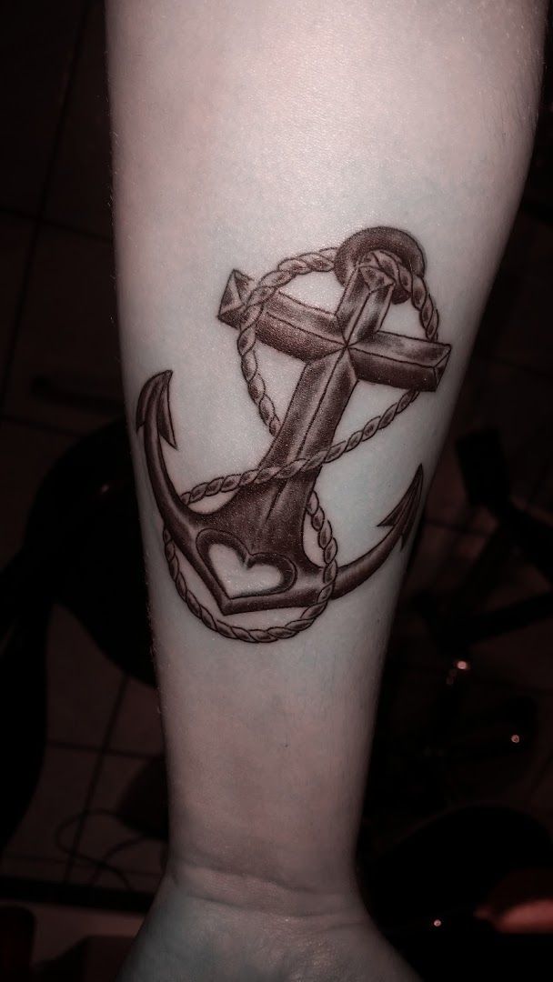 a narben tattoo of an anchor on the forearm, cuxhaven, germany