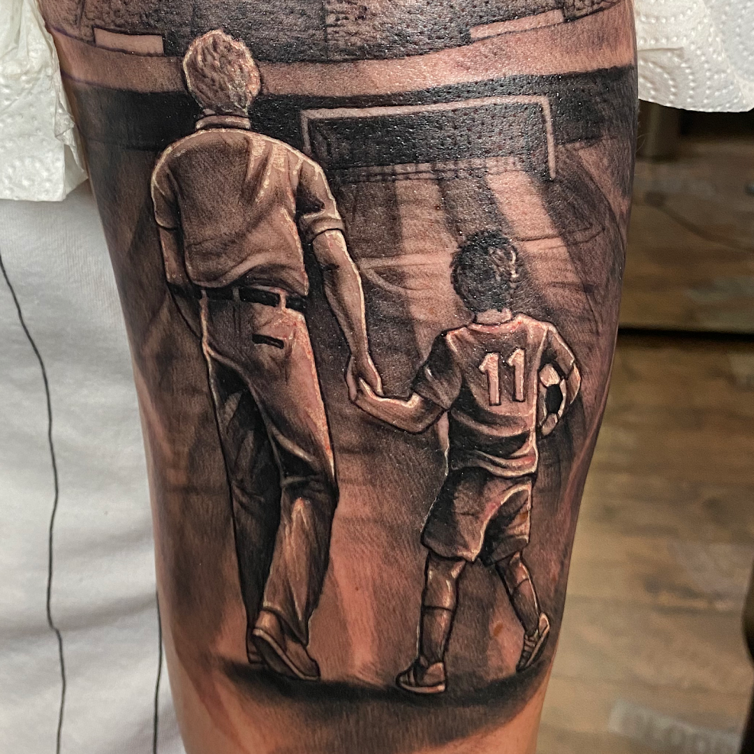 a man with a narben tattoo on his leg, bonn, germany