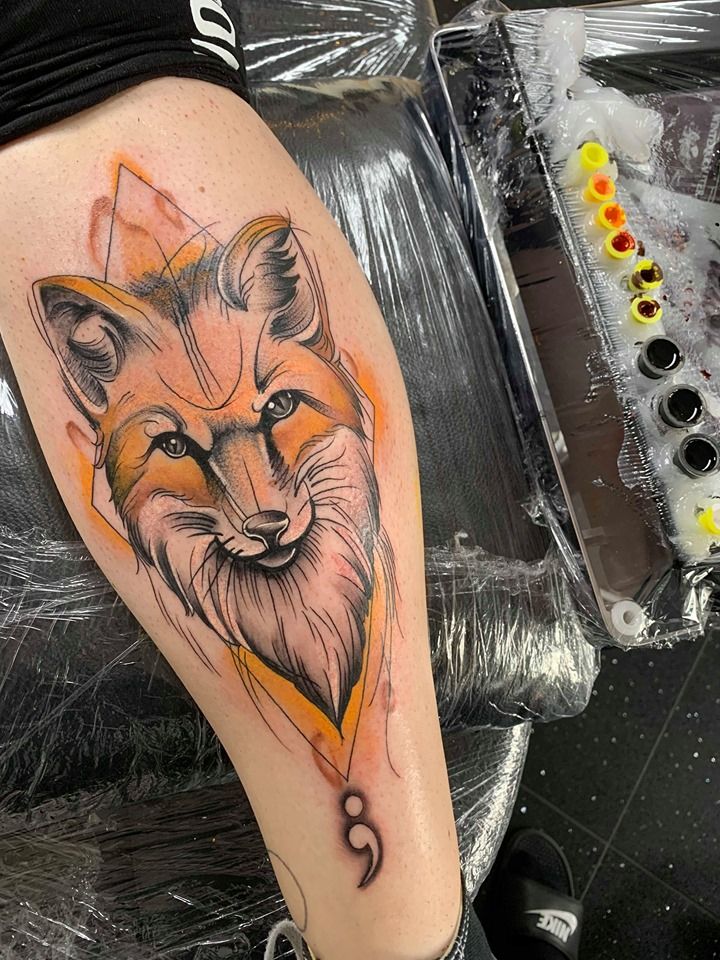 a narben tattoo of a fox on the leg, bremen, germany