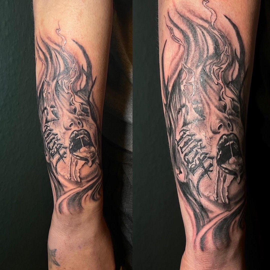 a cover-up tattoo of a wolf with a skull on his arm, delmenhorst, germany