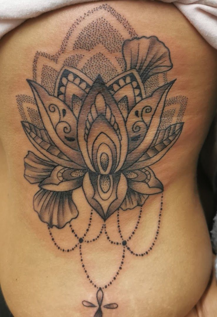 a black and white japanische tattoos in leipzig of an elephant on the side, lahn-dill-kreis, germany