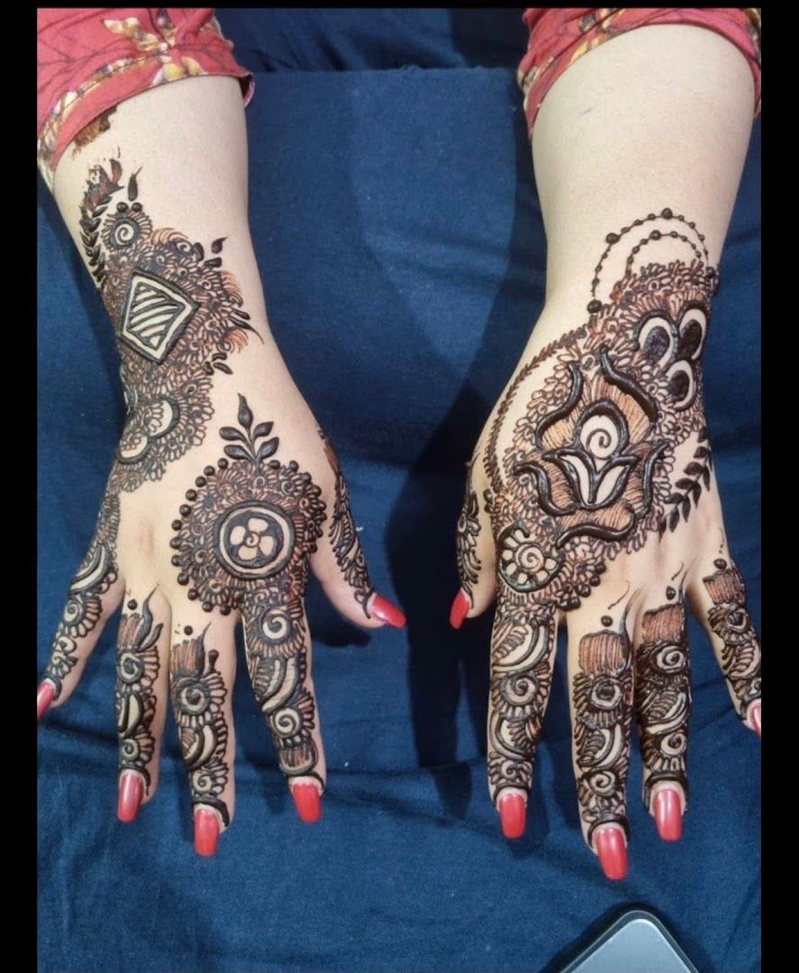 mehna designs for hands