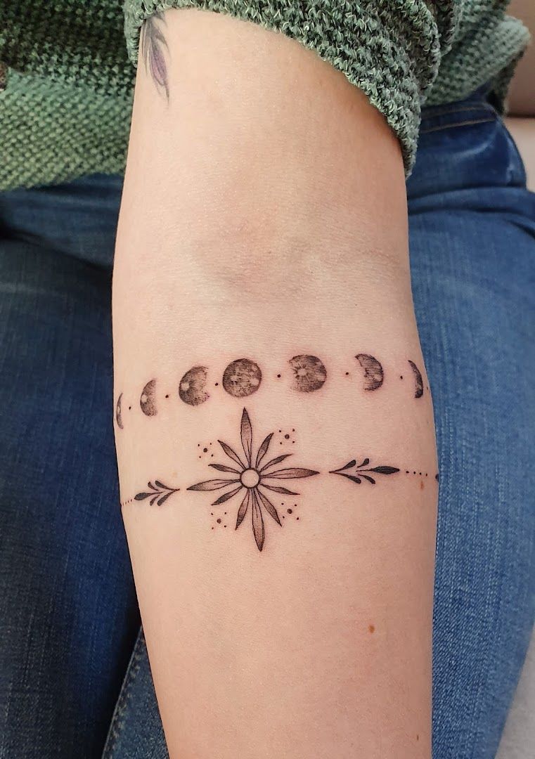 a woman's arm with a narben tattoo design on it, saarlouis, germany