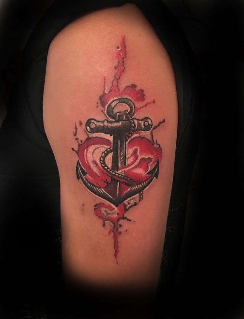 a cover-up tattoo with an anchor and a heart, heidenheim, germany