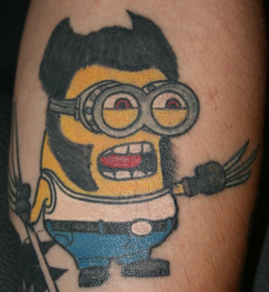 a narben tattoo of a minion with glasses and a knife, bodenseekreis, germany