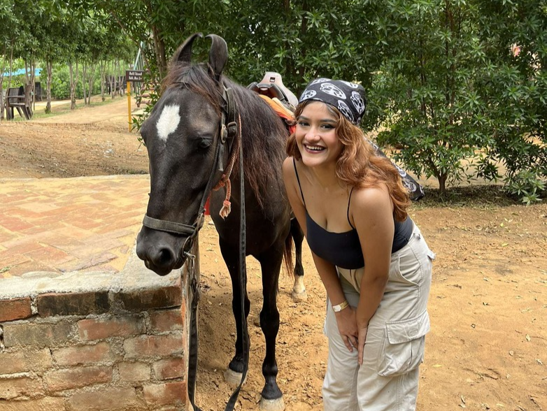 Horse ride at Rangmanch Farms