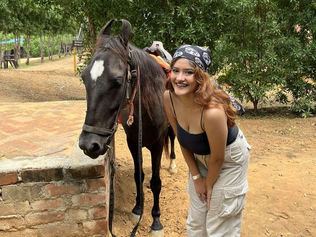 Horse ride at Rangmanch Farms