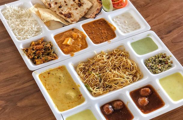 The lunch buffet at Rangmanch Farms