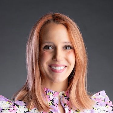 Julia Sibley Headshot