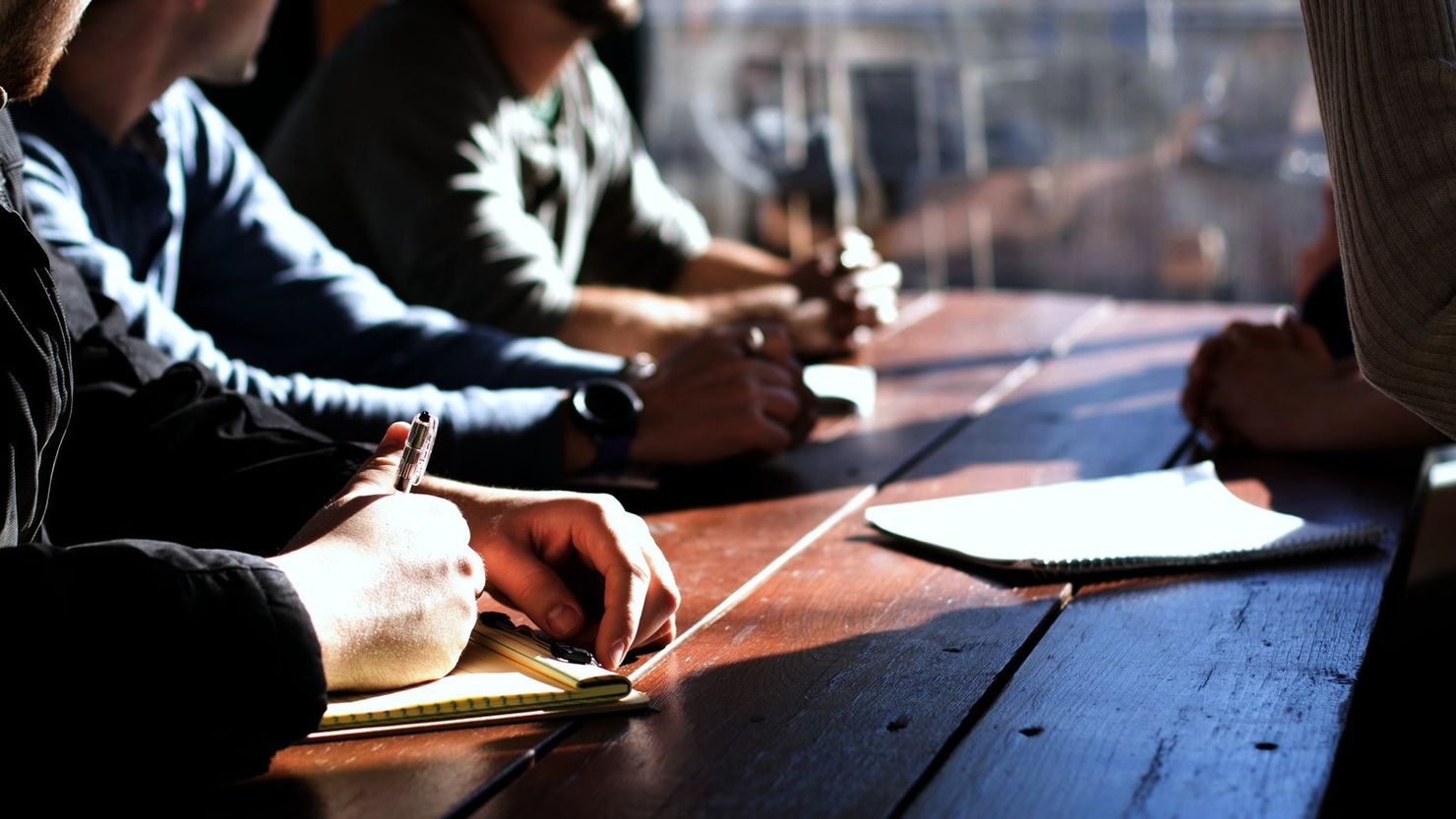 Executive team evaluating enterprise AI providers and operating models