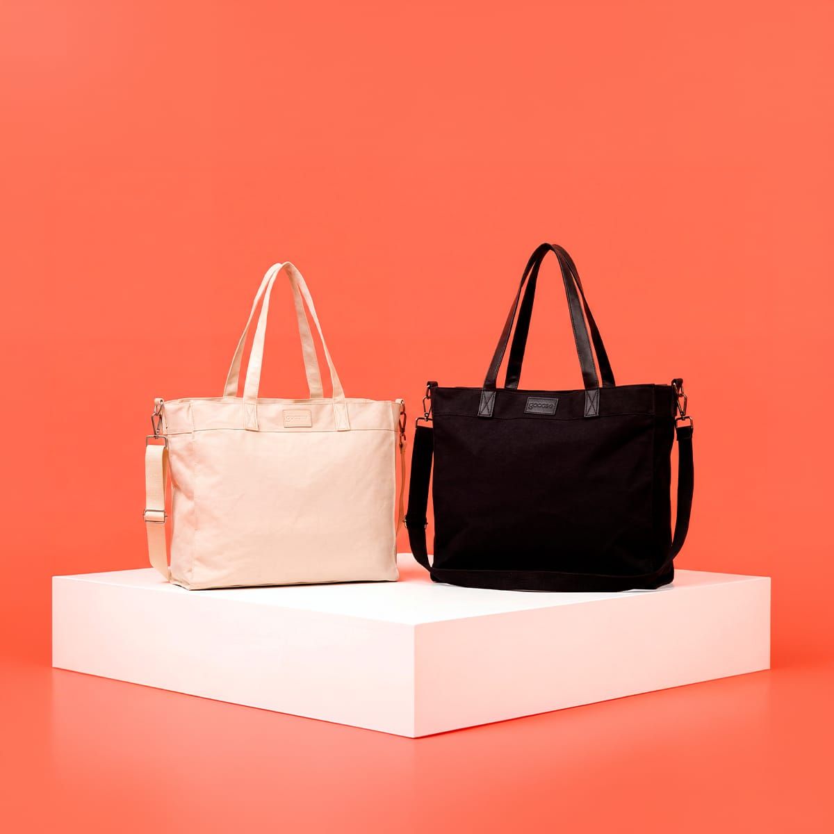 2 bolsa da Tote Daily de frente.