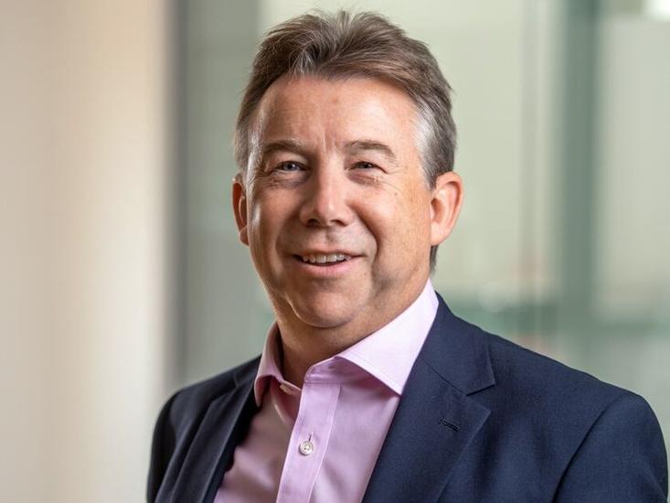 Uk Head Shot Jon Vickery Pc067