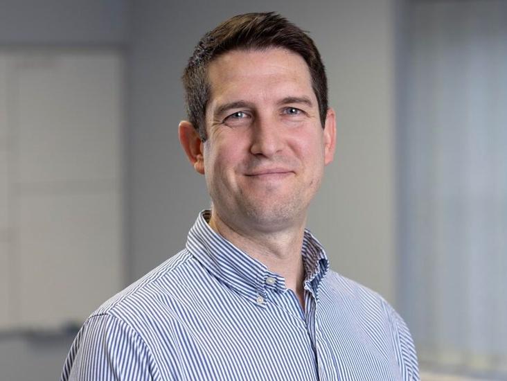 Uk Head Shot Jon Shepheard Web Azetsbicester 100123 Sb06