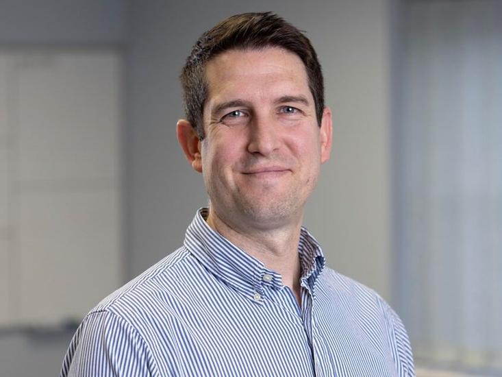 Uk Head Shot Jon Shepheard Web Azetsbicester 100123 Sb06