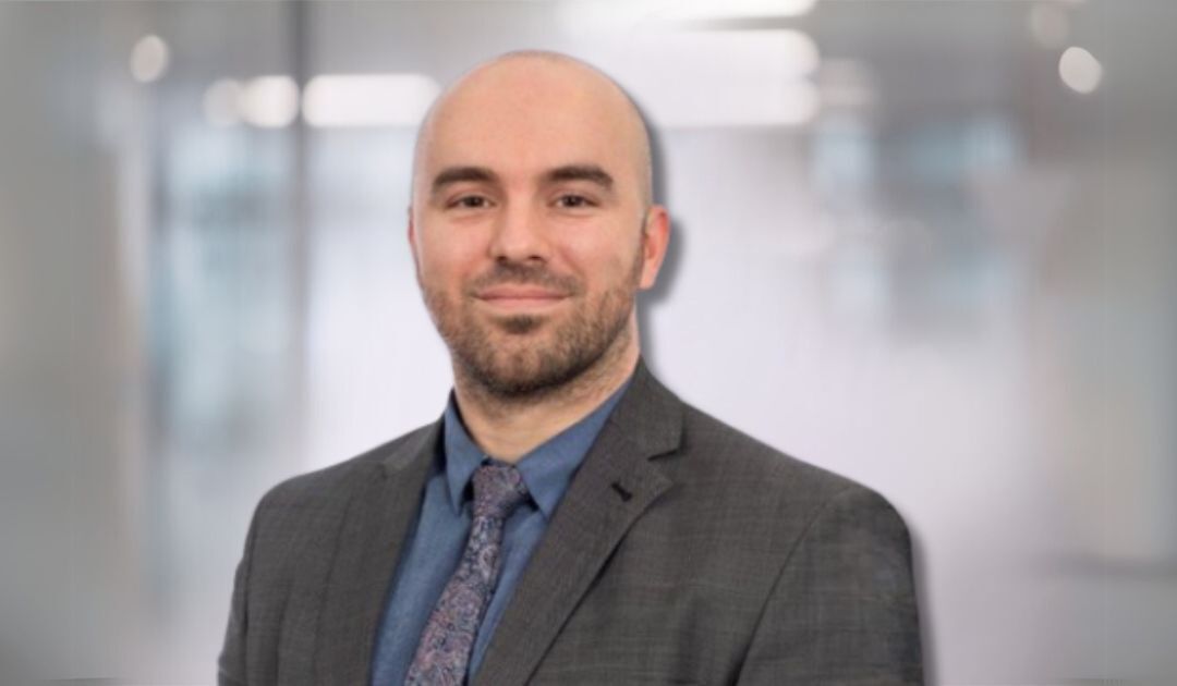 Uk Head Shot Andrew Isaacs 1