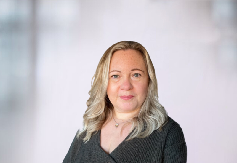 Uk Head Shot Vanessa Pople Witney