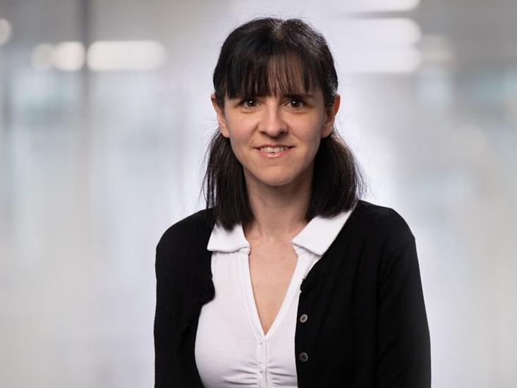 Uk Head Shot Tina Harris Port23159 Copy Copy 1