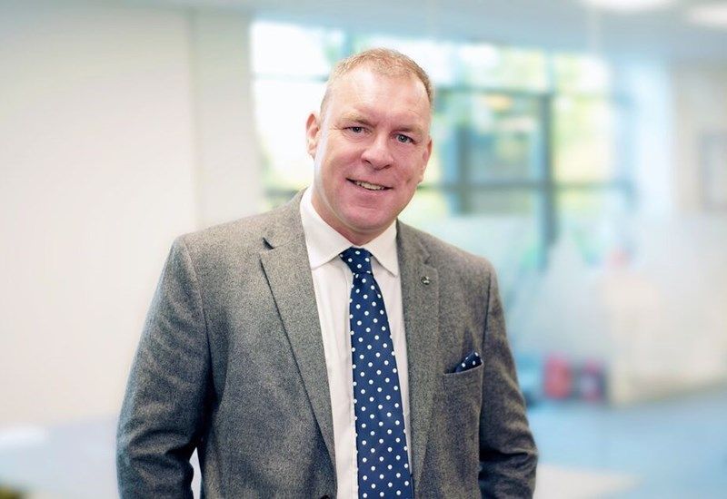 Andrew Rowe Headshot