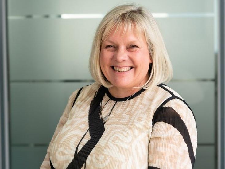 Uk Head Shot Norma Stewart 002 Col 300dpi