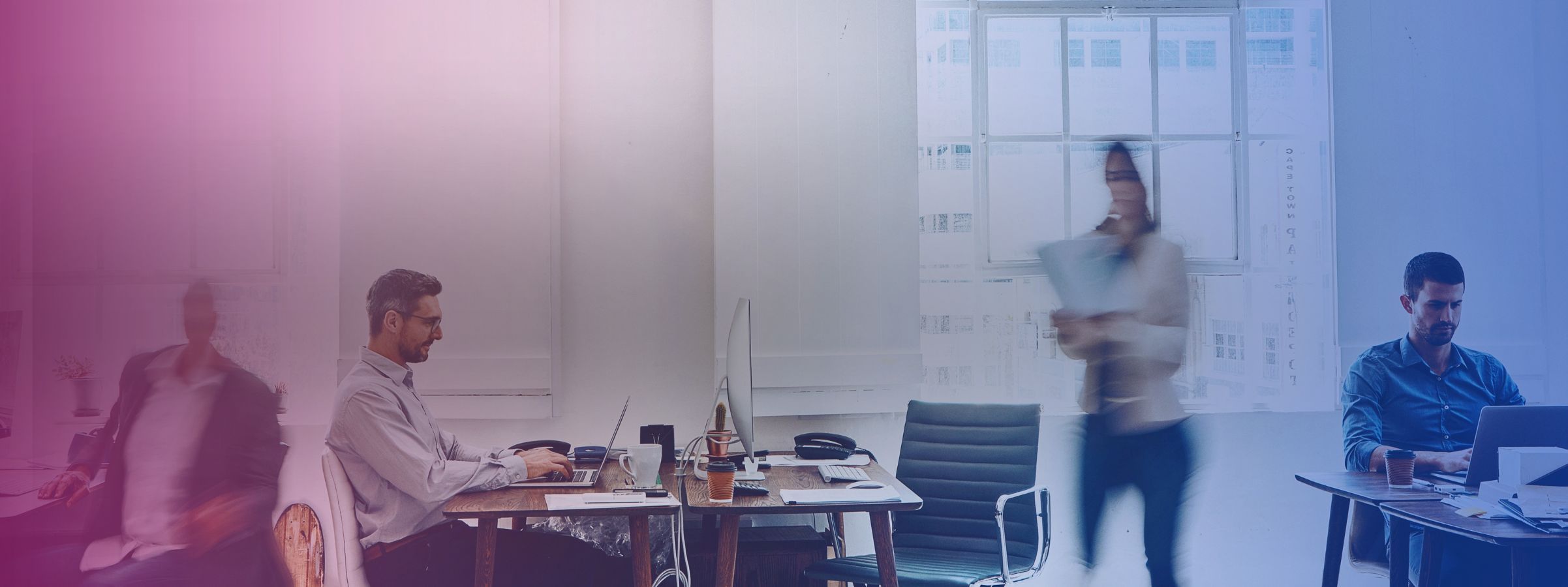 people_working_in_office