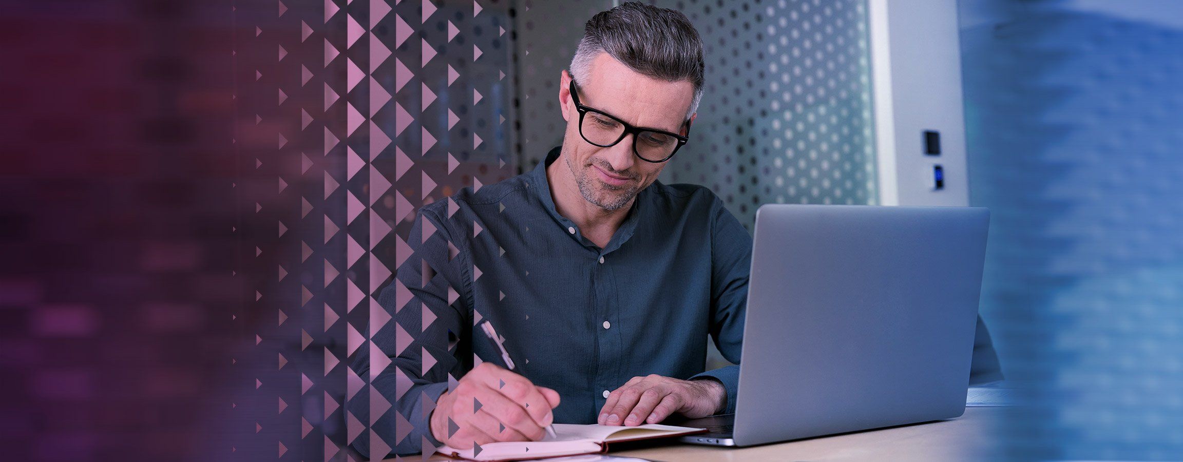 Man working with a laptop