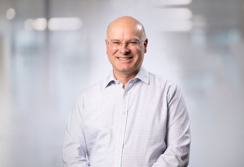 Uk Head Shot Stephen Farrant Azets Maidstone17 Copy