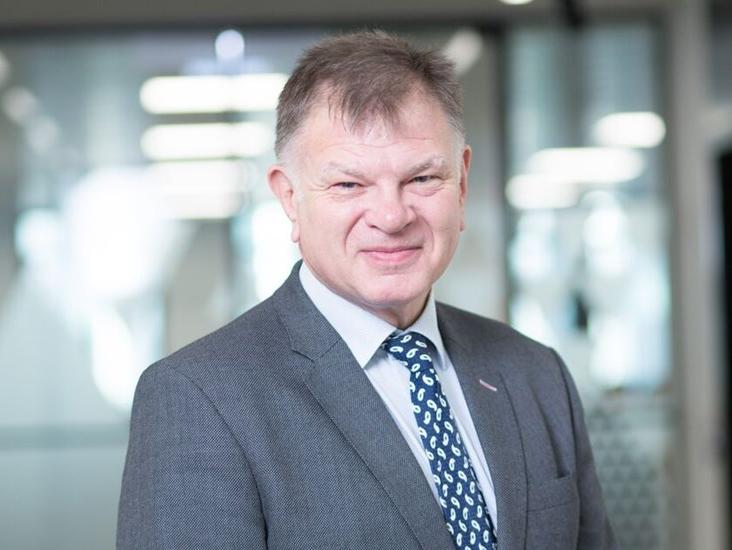 Uk Head Shot Colinhaig5